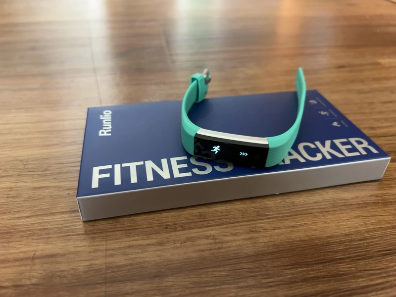 Runlio Mint Green Unisex Fitness Tracker,Pedometer,Step counter,Sleep Monitor New Boxed, Slim - Image 3