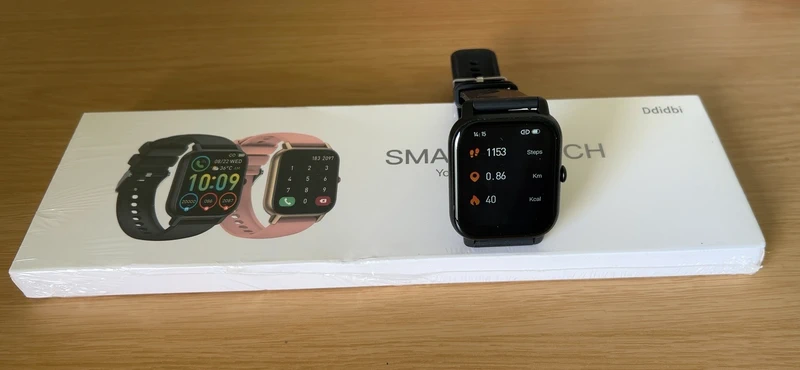Black Smart Watch,Pedometer,Step Counter,Heart rate-Sleep Monitor NWT,Boxed